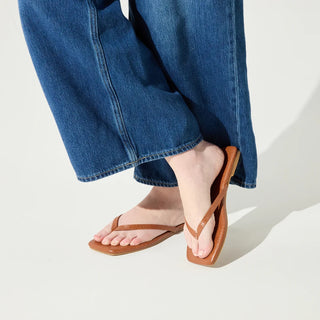 Mercer Flip Flop