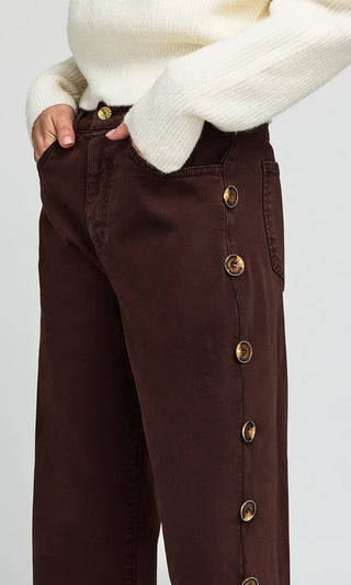 Larg Button Jeans