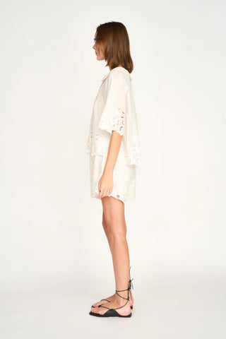 Kerala Short Sleeved Blouse in White Embroidered Deco