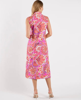 Kristen Maxi
