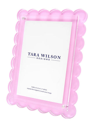 Scallop Frame - Pastel Pink